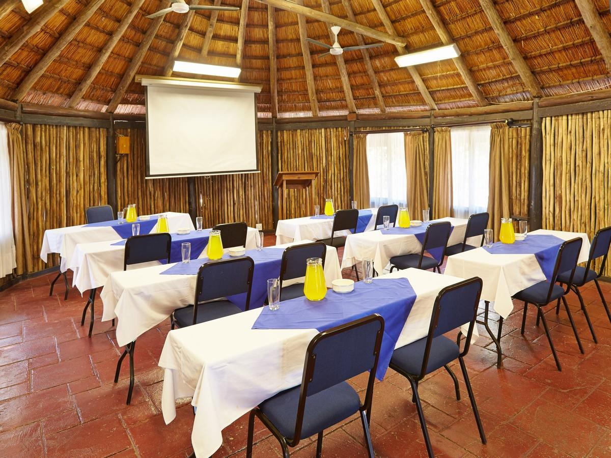 First Group Sodwana Bay Lodge Self Catering Buitenkant foto